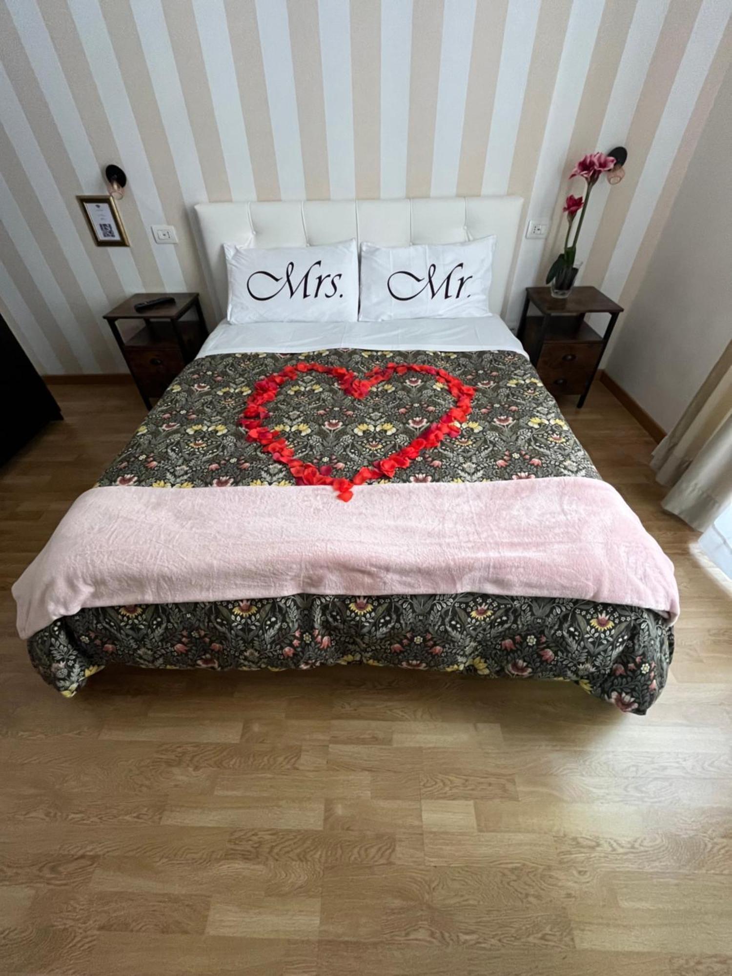 Monti49 Guesthouse Roma Ngoại thất bức ảnh