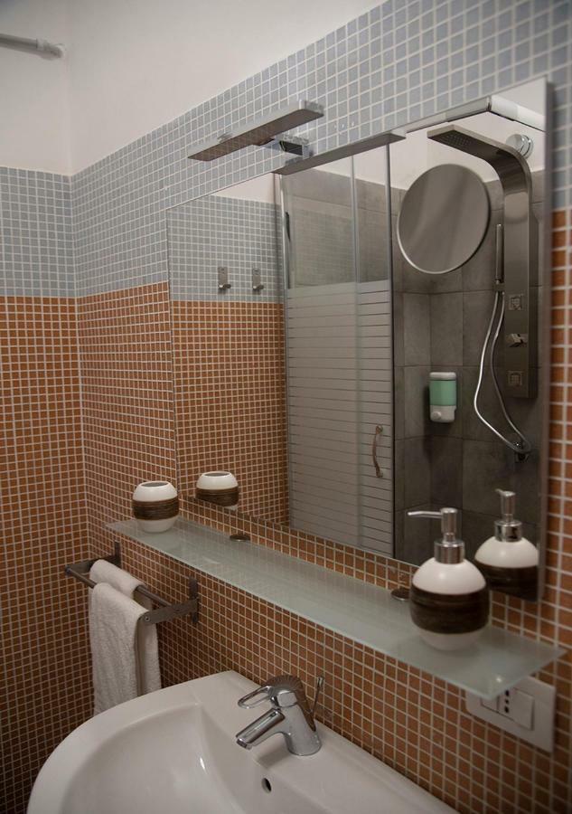 Monti49 Guesthouse Roma Ngoại thất bức ảnh